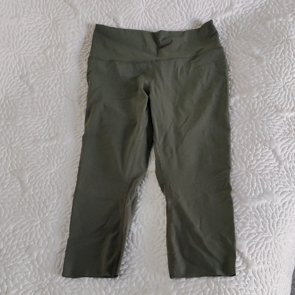 Kit and Ace Olive Green Crop Leggings Women's 10